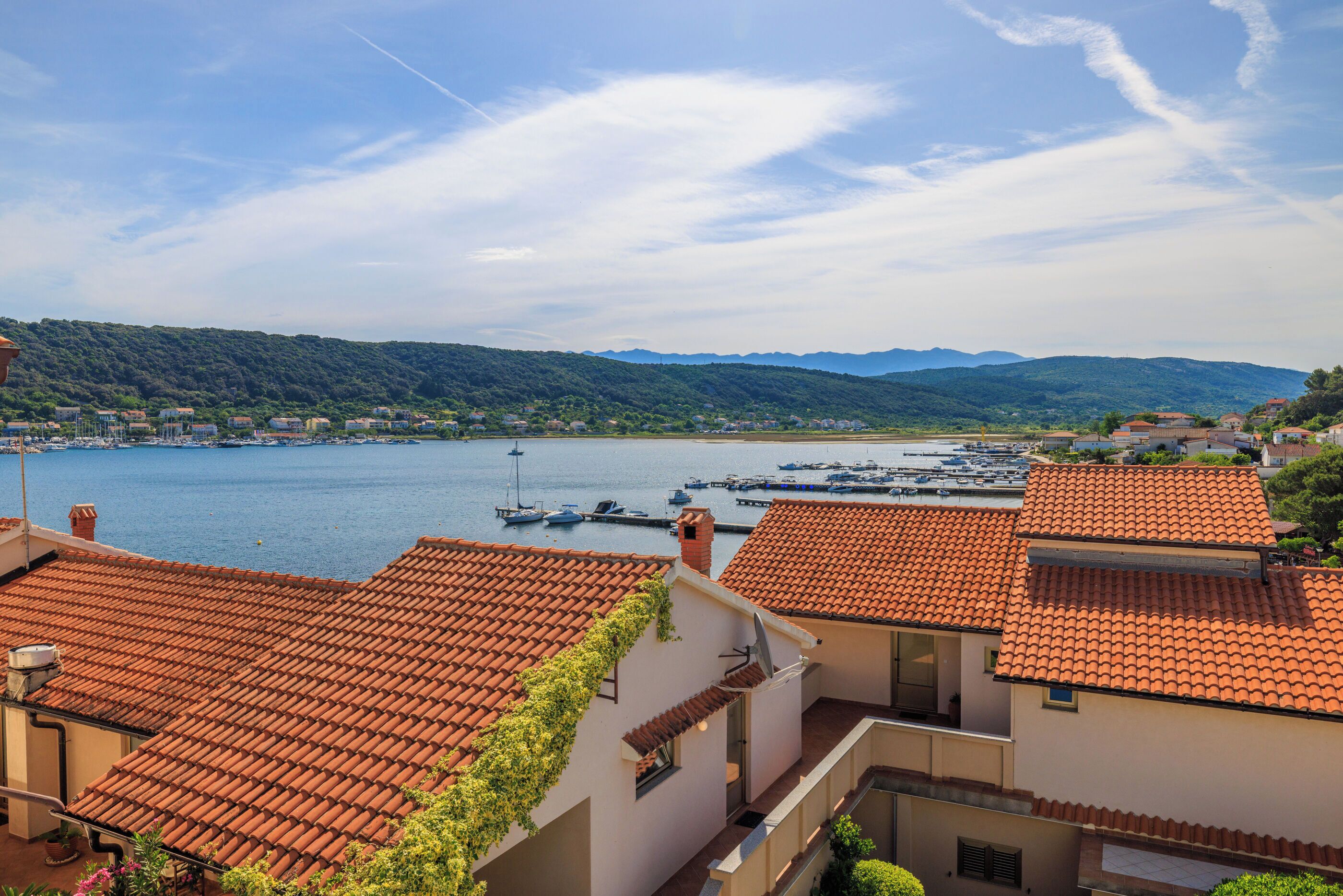 Apartment (A2) | Water view