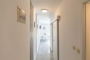 Apartment (A2) | Koridor