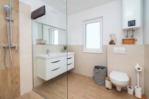 Apartment (A1) | Bathroom - Apartments Lenolu (Vodice)