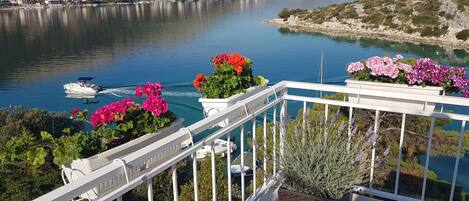 Apartment (A1) | Terrace/patio