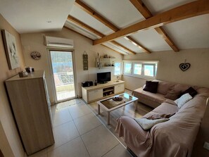 Living room - Apartment D&D Grubisic (Sibenik)