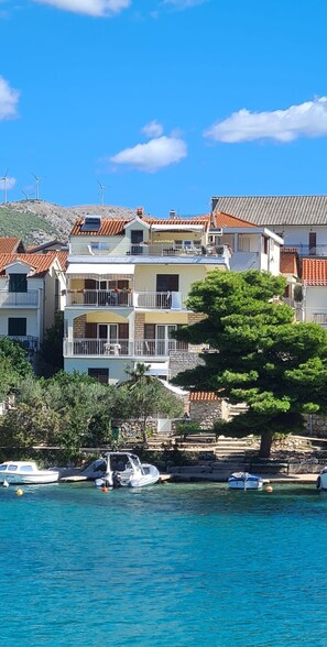 Building design - Apartment D&D Grubisic (Sibenik)