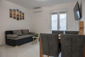 Apartment (A1) | Dining - Apartments Marin (Sibenik)