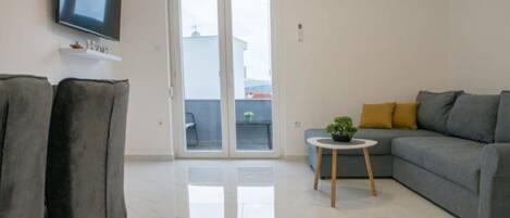 Apartment (A2) | Living room