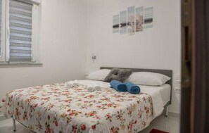 Apartment (A1)