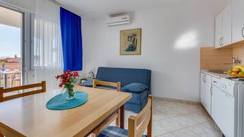 Apartment (A2) | Living room