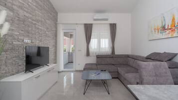 Apartemen (A2) | Ruang keluarga