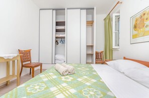 House - House Blue Island (Tisno)