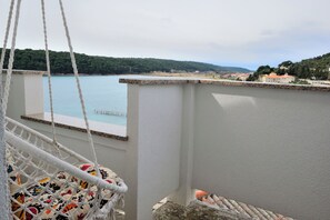 Vista al agua