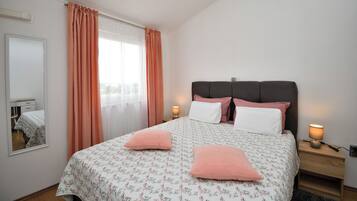 Apartment (A1) | Iron/ironing board, free WiFi