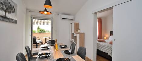 アパートメント (A1) | レストラン