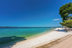 Beach - Apartment Bellevue (Vodnjan)