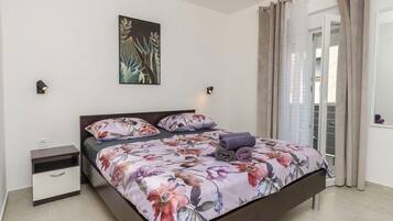 Apartment (A2)