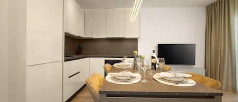 Apartment (A3) | Private kitchen | Fridge, oven, stovetop, dishwasher