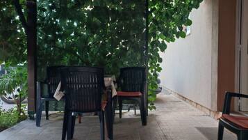 Apartment (A2) | Terrace/patio