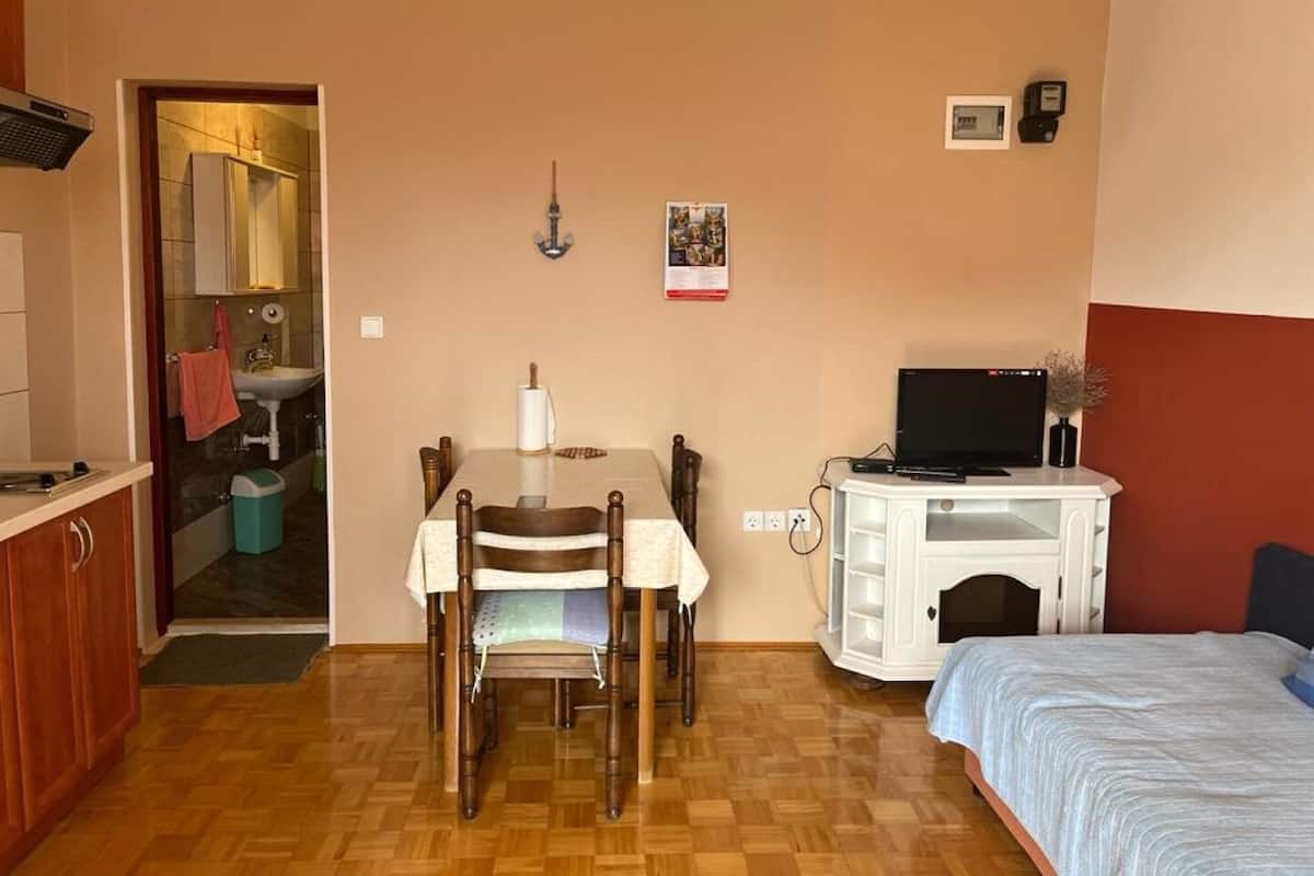 Apartemen (A1) | Ruang keluarga