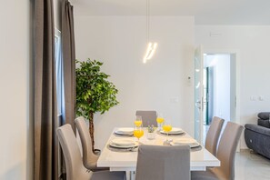 Apartment (A2) | Speisen
