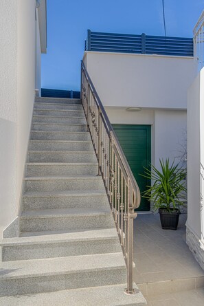 Exterior detail - Apartments Nikol (Okrug)