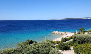 Beach - Apartments Mandre Near sea (Kolan)