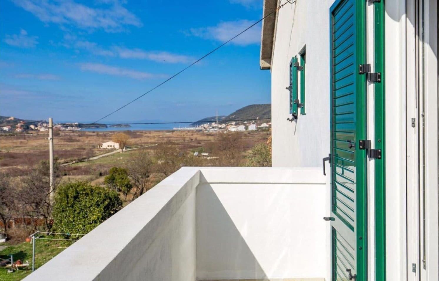 Apartment (A1) | Balkon