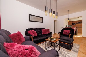 Apartment (A1) | Living room - Apartments Sofija (Fuzine)