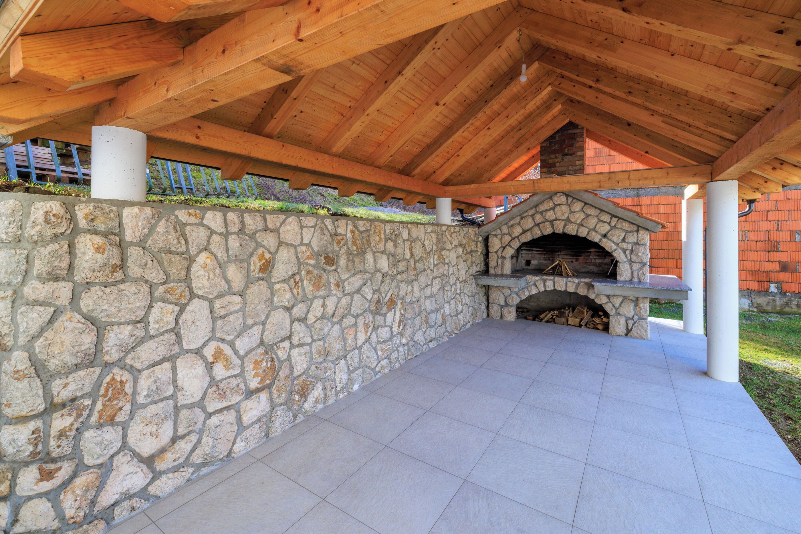 BBQ/picnic area