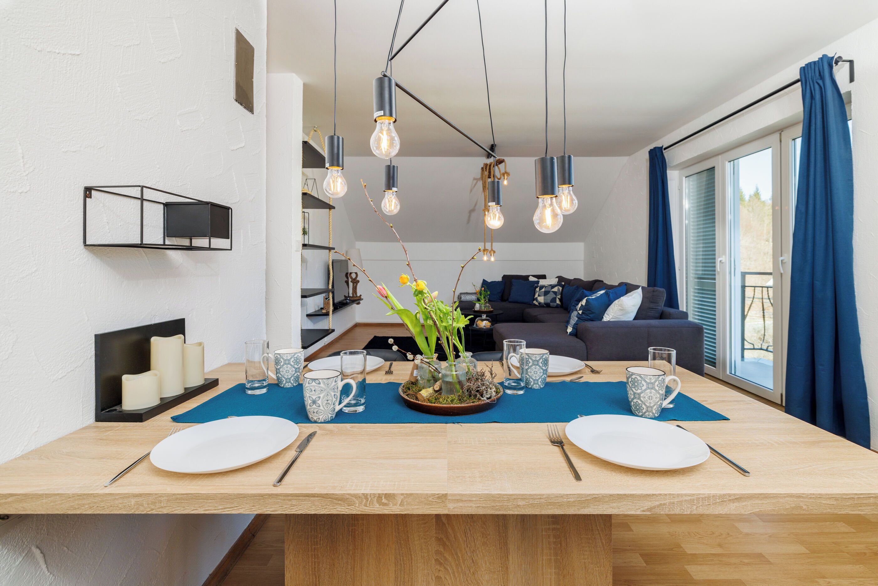 Apartment (A4) | Dining