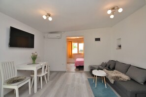 Studio (A1) | Olohuone