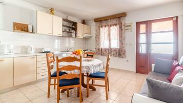 House | Private kitchen