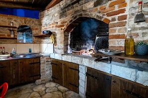 BBQ/picnic area - Apartment Grguric Apartments (Rab)
