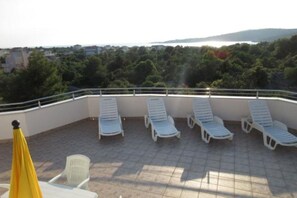 Apartment (A4) | Terrace/patio - Apartments Nadica (Rogoznica)