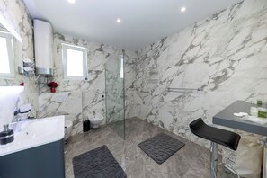 Apartment (A1) | Bathroom | Shower - Apartment Ida (Crikvenica)