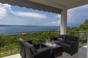 Apartment (A1) | Balcony