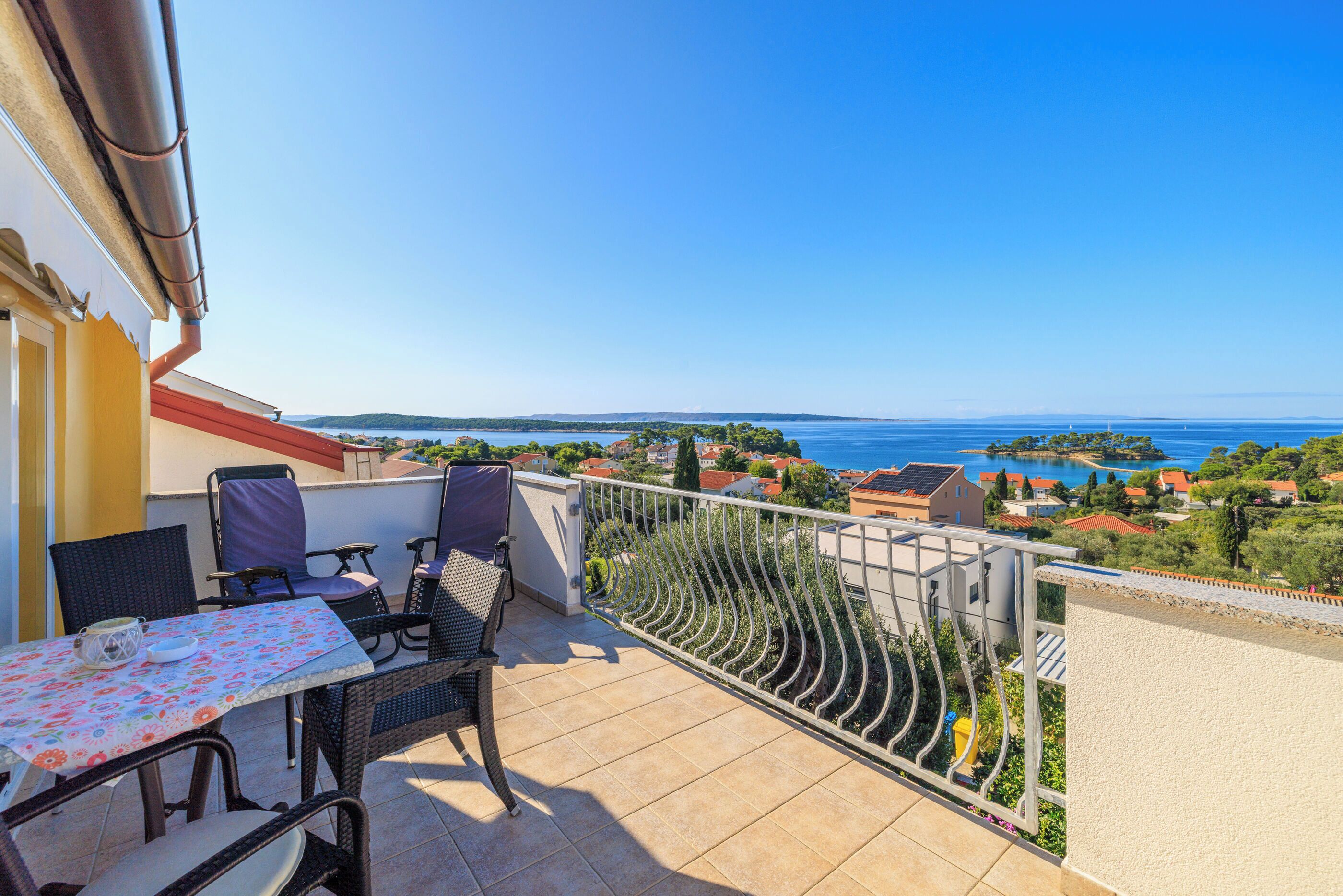 Studio (A2) | Utsikt mot vann