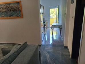 Huoneisto (A1) | Ruokailu