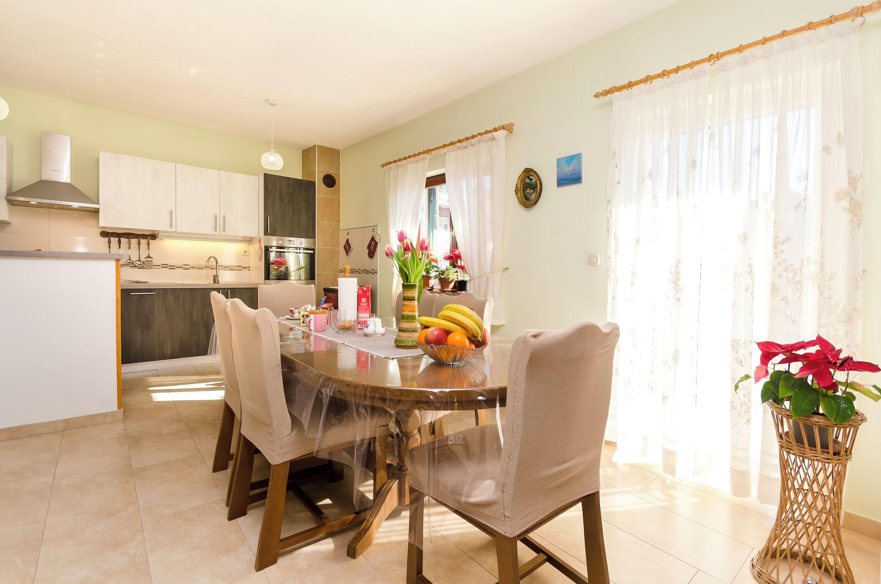 Apartment (A1) | Private kitchen | Fridge, oven, stovetop, dishwasher