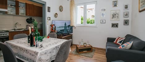 Departamento (A1) | Sala de estar