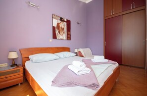 Apartment (A1)