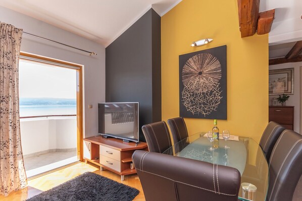 Apartment (A1) | Speisen