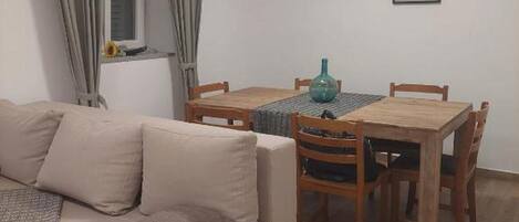 ハウス | レストラン