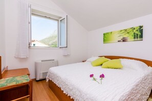 Apartment (A3) | In-room safe, free WiFi - Apartments and Rooms Villa Bouganvillea (Zupa dubrovacka)