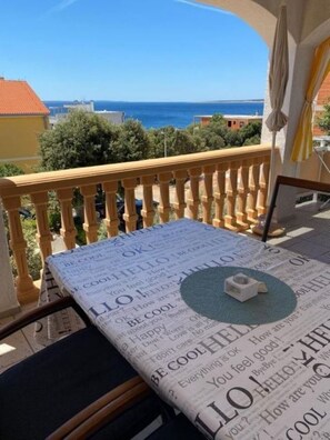 Terrace/patio - Apartments Mare Family Only (Kolan)