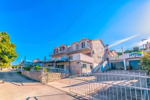 Rakennuksen muotoilu