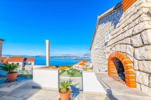 Terrace/patio - Apartments Terrace (Postira)