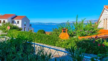 Studio (A1) | Water view