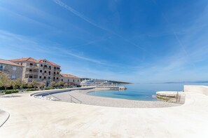 Beach - Apartments Terrace (Postira)
