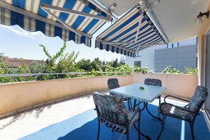 Apartment (A1) | Terrace/patio - Apartments Ivo (Kastela)
