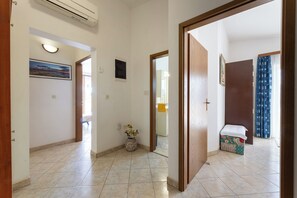 Apartment (A1) | Hallway - Apartments Ivo (Kastela)