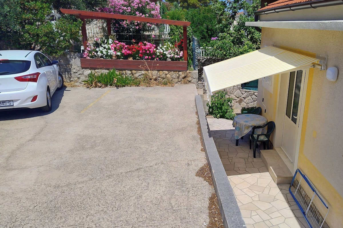 스튜디오 (A4) | 주차 | 셀프 주차