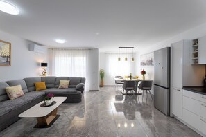 Interior - Apartment Sole (Kastela)